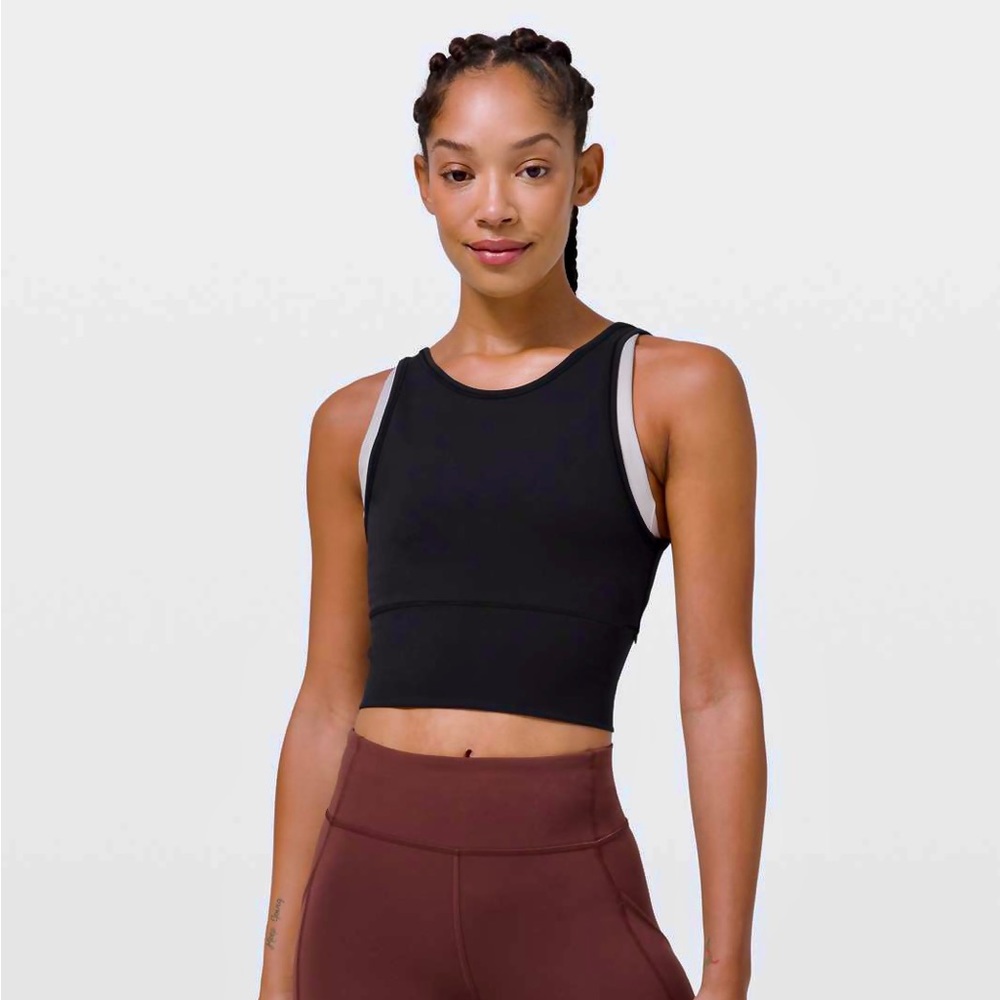 Lululemon black power pivot tank